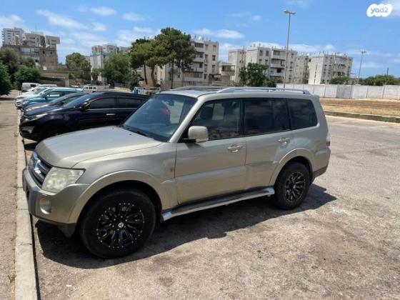 מיצובישי פג'רו ארוך 4X4 Dakar אוט' דיזל 7 מק' 3.2 (170 כ''ס) דיזל 2008 למכירה בטירת כרמל