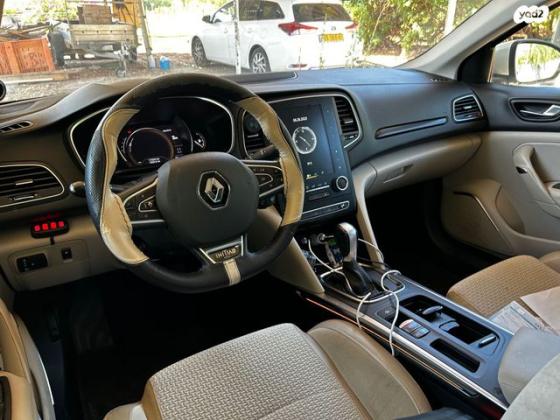 רנו מגאן גראנד קופה Intense אוט' דיזל 1.5 (110 כ"ס) דיזל 2018 למכירה ביסוד המעלה