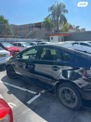 טויוטה פריוס GLI Plug In הייבריד אוט' 1.8 (99 כ"ס) היברידי חשמל / בנזין 2015 למכירה במגדל העמק