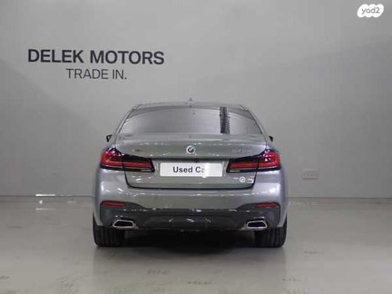 ב.מ.וו סדרה 5 4X4 545E M-Sport אוט' 3.0 (256 כ"ס) ק' 2 היברידי חשמל / בנזין 2023 למכירה בתל אביב יפו