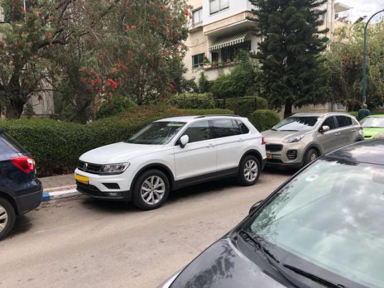 פולקסווגן טיגואן 4X4 Comfortline אוט' 2.0 (180 כ"ס) בנזין 2019 למכירה בתל אביב יפו