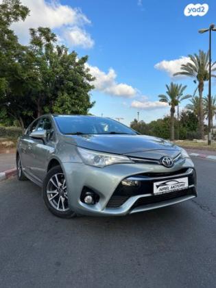 טויוטה אוונסיס Executive SS אוט' 1.8 (147 כ"ס) בנזין 2017 למכירה בחולון