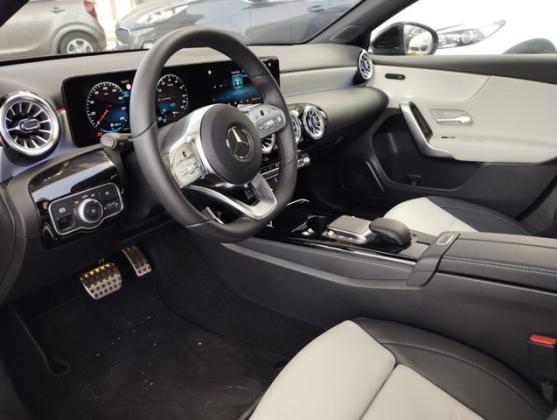 מרצדס A-Class A250E Style סדאן אוט' 1.3 (160 כ"ס) היברידי חשמל / בנזין 2023 למכירה בתל אביב יפו