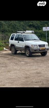 איסוזו טרופר קצר 4X4 S אוט' דיזל 3.0 (159 כ''ס) דיזל 2001 למכירה ברמת גן