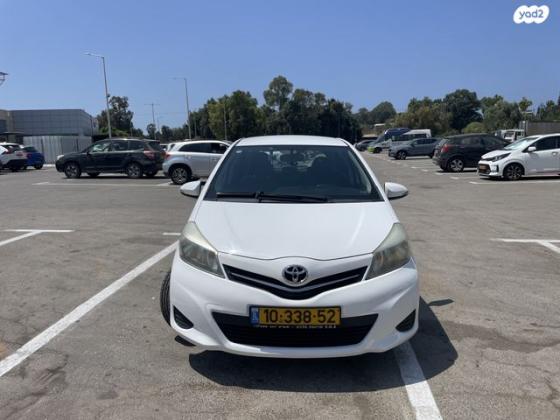 טויוטה יאריס Sol אוט' 1.3 (99 כ"ס) בנזין 2013 למכירה בגת רימון