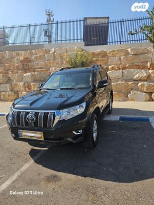 טויוטה לנד קרוזר קצר 4X4 Luxury SWB אוט' 3 דלתות דיזל 2.8 (204 כ''ס) דיזל 2022 למכירה באום אל פחם