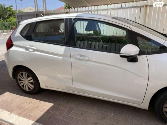 הונדה ג'אז Trend אוט' 1.3 (102 כ"ס) בנזין 2017 למכירה בכפר סבא