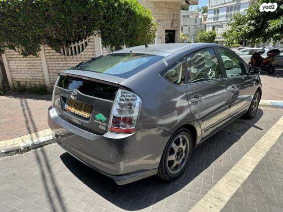 טויוטה פריוס GLI הייבריד אוט' 1.5 (76 כ"ס) בנזין 2009 למכירה בגבעתיים