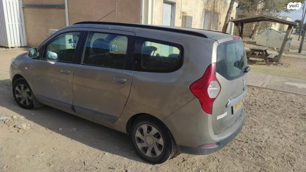דאצ'יה לודג'י Laureate ידני בנזין 7 מק' 1.2 (115 כ"ס) בנזין 2015 למכירה בבאר שבע