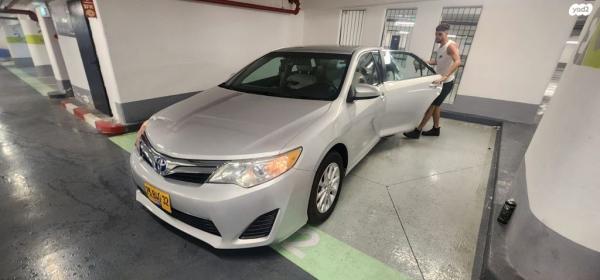 טויוטה קאמרי LE הייבריד אוט' 2.5 (200 כ"ס) בנזין 2014 למכירה במבשרת ציון