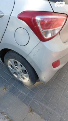 יונדאי i10 Insight ידני 1.0 (66 כ"ס) בנזין 2017 למכירה בצור יצחק