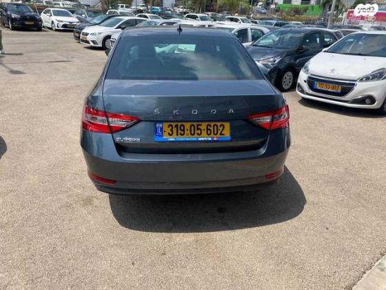 סקודה סופרב (2019 ואילך) Business אוט' 1.5 (150 כ''ס) בנזין 2020 למכירה בראשון לציון