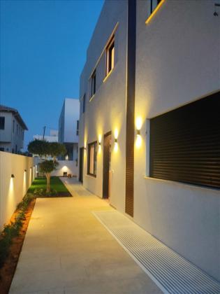 דו משפחתי 8 חדרים למכירה בכפר יונה | השמחה | שרונה