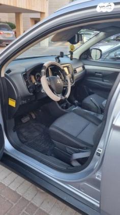 מיצובישי אאוטלנדר Instyle אוט' 5 מק' 2.0 (150 כ"ס) בנזין 2014 למכירה בירושלים