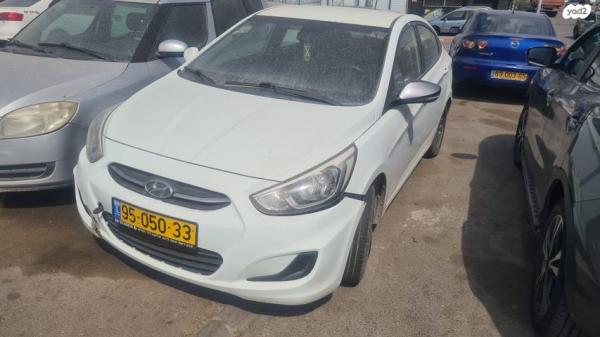 יונדאי i25 Inspire אוט' 1.4 (100 כ''ס) בנזין 2015 למכירה באשקלון