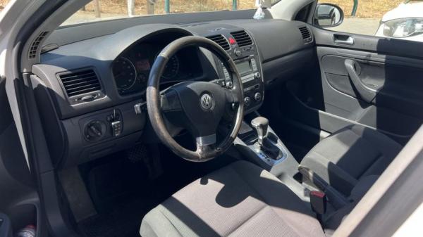 פולקסווגן גולף Trendline אוט' 5 דל' 1.6 (102 כ''ס) בנזין 2008 למכירה בגבעת שמואל