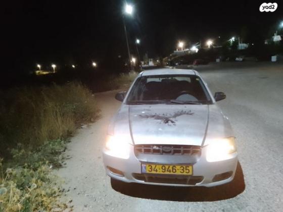 יונדאי אקסנט (עד 2012) Esteem אוט' 4 דל' 1.5 (91 כ''ס בנזין 2002 למכירה באריאל