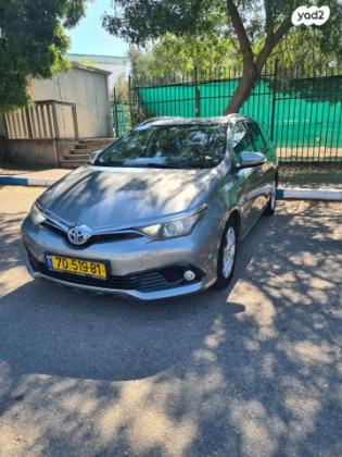 טויוטה אוריס הייבריד TS סטיישן הייבריד אוט' 1.8 (99 כ"ס) בנזין 2016 למכירה במעונה