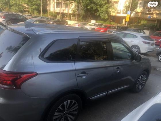 מיצובישי אאוטלנדר Instyle אוט' 7 מק' 2.0 (150 כ"ס) בנזין 2018 למכירה ברמת גן