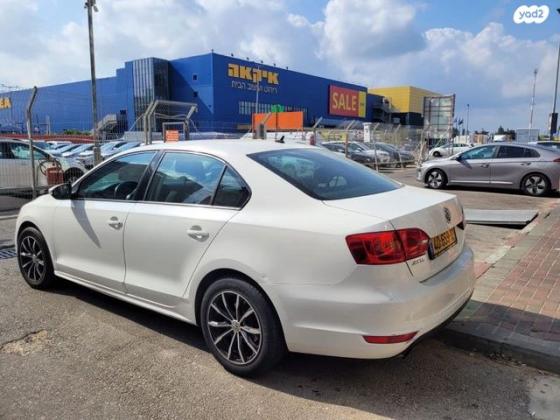 פולקסווגן ג'טה Trendline אוט' 1.2 (105 כ"ס) בנזין 2013 למכירה בנתניה