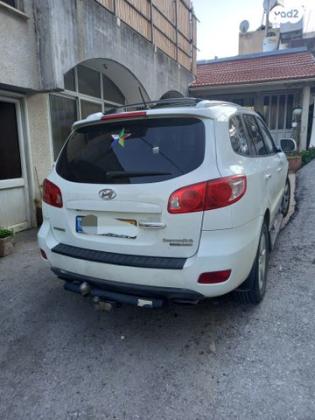 יונדאי סנטה פה 4X4 Luxury אוט' דיזל 7 מק' 2.2 (150 כ''ס) דיזל 2009 למכירה במג'דל שמס
