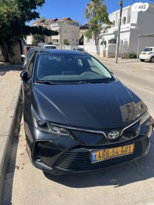 טויוטה קורולה הייבריד Sun סדאן אוט' 1.8 (98 כ''ס) בנזין 2019 למכירה בחיפה