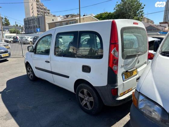 רנו קנגו החדשה Authentiq אוט' בנזין + 2 דלתות צד 1.6 (105 כ"ס) בנזין 2012 למכירה בפתח תקווה