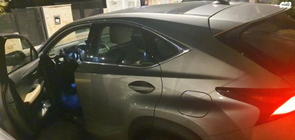 לקסוס NX 4X4 NX200T Premium אוט' 2.0 (238 כ"ס) בנזין 2016 למכירה בראשון לציון