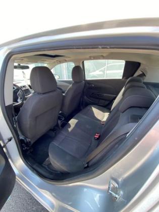 שברולט סוניק LTZ Platinum הצ'בק אוט' 1.6 (116 כ"ס) בנזין 2013 למכירה בפתח תקווה