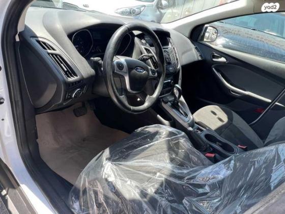 פורד פוקוס Trend סטיישן אוט' 1.6 (125 כ''ס) בנזין 2013 למכירה בחיפה