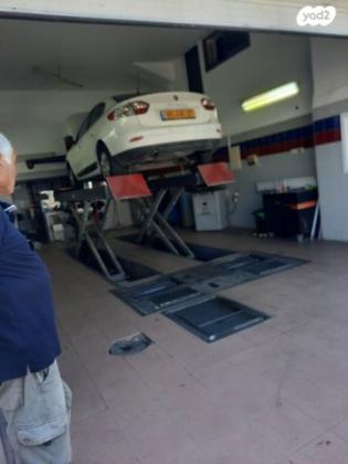 רנו פלואנס Comfort אוט' 1.6 (115 כ"ס) בנזין 2014 למכירה בנהריה