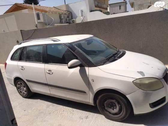 סקודה פאביה ספייס Ambiente אוט' 1.6 (105 כ''ס) בנזין 2009 למכירה בראש העין