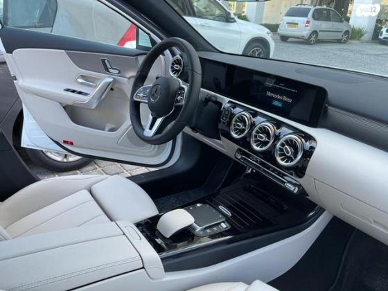 מרצדס A-Class A180 Progressive Plus אוט' 1.3 (136 כ''ס) בנזין 2021 למכירה בתל אביב יפו
