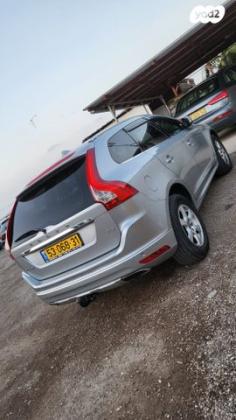 וולוו XC60 T5 Kinetic סטיישן אוט' 2.0 (245 כ''ס) בנזין 2014 למכירה בעזריקם