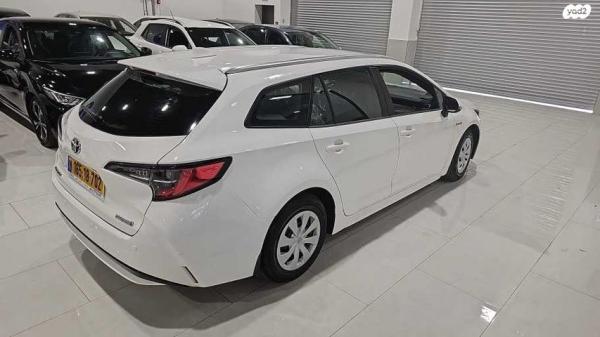 טויוטה קורולה הייבריד Space סטיישן אוט' 1.8 (98 כ''ס) בנזין 2020 למכירה בראשון לציון