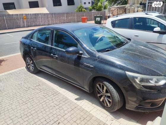 רנו מגאן גראנד קופה Zen אוט' 1.2 (132 כ"ס) בנזין 2018 למכירה בראש העין