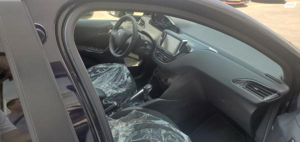 פיג'ו 208 Active Pro אוט' 1.2 (110 כ"ס) בנזין 2016 למכירה בשדה ורבורג