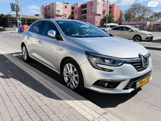רנו מגאן גראנד קופה Intense אוט' דיזל 1.5 (110 כ"ס) דיזל 2018 למכירה בערד
