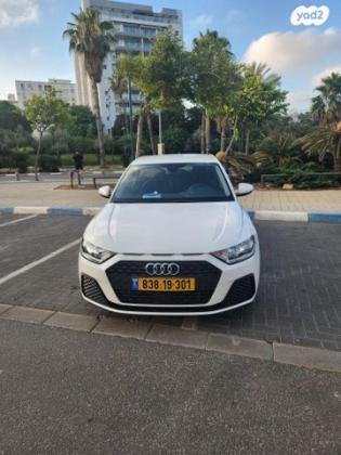 אאודי A1 Sportback אוט' 1.0 (116 כ''ס) בנזין 2019 למכירה בתל אביב יפו