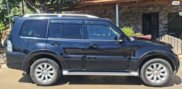 מיצובישי פג'רו ארוך 4X4 Dakar אוט' דיזל 7 מק' 3.2 (200 כ''ס) דיזל 2011 למכירה בקרית שמונה