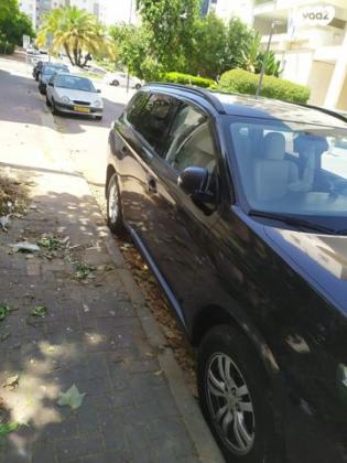 מיצובישי אאוטלנדר Instyle אוט' 7 מק' 2.0 (150 כ"ס) בנזין 2013 למכירה ברמת השרון