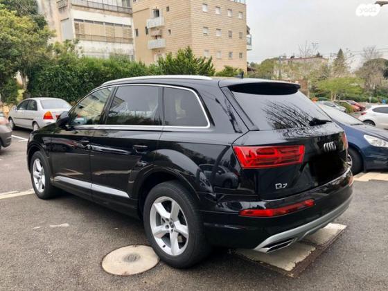 אאודי Q7 4X4 Luxury אוט' דיזל 7 מק' 3.0 (218 כ"ס) דיזל 2017 למכירה בחיפה