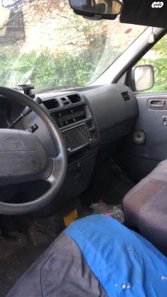 טויוטה הייאס קצר STD אוט' דיזל 2.4 (90 כ''ס) דיזל 1999 למכירה ברחובות