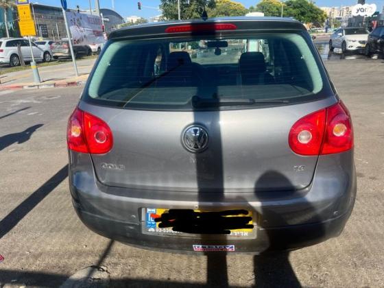 פולקסווגן גולף Trendline אוט' 5 דל' 1.6 (102 כ''ס) בנזין 2008 למכירה בפתח תקווה