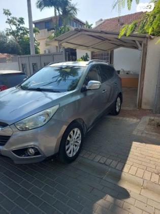 יונדאי iX35 Inspire אוט' 2.0 (163 כ''ס) בנזין 2012 למכירה ברמת השרון