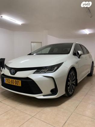 טויוטה קורולה הייבריד Limited סדאן אוט' 1.8 (98 כ''ס) בנזין 2019 למכירה בטורעאן
