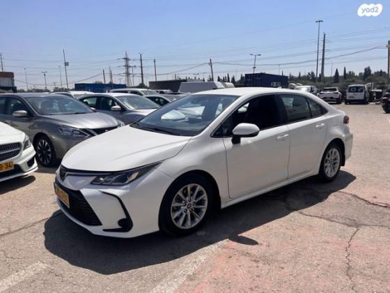 טויוטה קורולה Sun אוט' 1.6 (132 כ"ס) בנזין 2019 למכירה בחולון