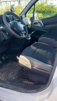 סיטרואן ברלינגו דור 2 (2008-2019) Comfort PK ידני דיזל 5 מק' 1.6 (92 כ"ס) דיזל 2016 למכירה בפרדס חנה כרכור