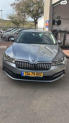 סקודה סופרב (2019 ואילך) Ambition FL אוט' סדאן 1.5 (150 כ''ס) בנזין 2020 למכירה ב