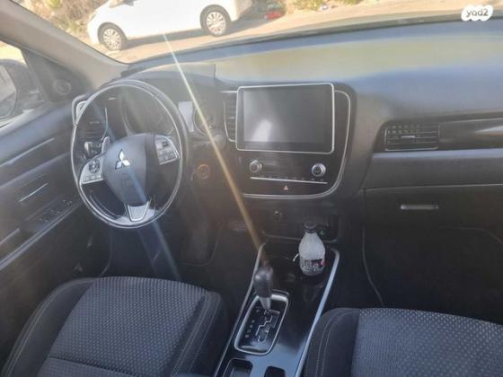 מיצובישי אאוטלנדר Intense אוט' 7 מק' 2.0 (150 כ"ס) בנזין 2019 למכירה ברכסים